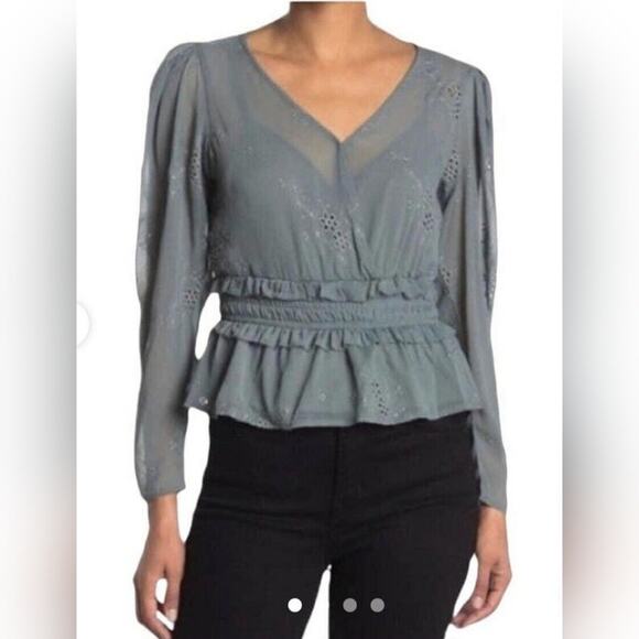Astr Tops - ASTR long sleeve top Peplum Blouse gray